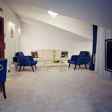 Golden Key, 4 Stars Superior Hotell Nitra
