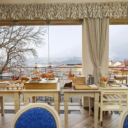 Zlaty Klucik - Golden Key With Luxury