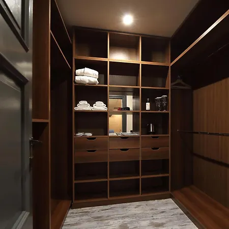 Golden Key, 4 Stars Superior