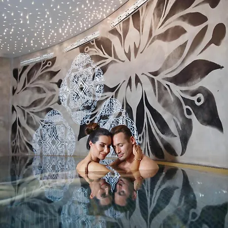 Zlaty Klucik - Golden Key With Luxury Hotel 4*