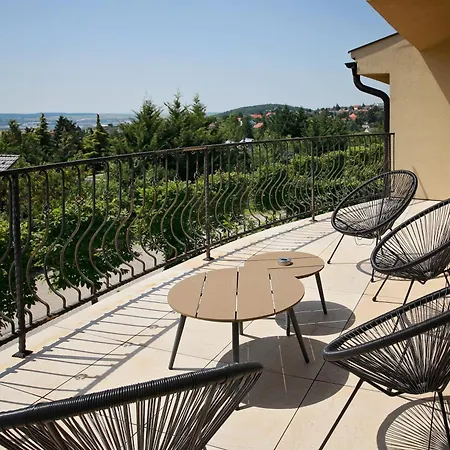 Zlaty Klucik - Golden Key With Luxury Hotel