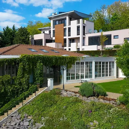 Zlaty Klucik - Golden Key With Luxury Nitra