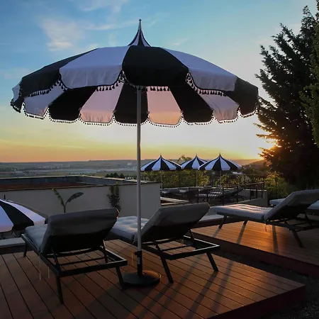 Zlaty Klucik - Golden Key With Luxury Hotel Nitra