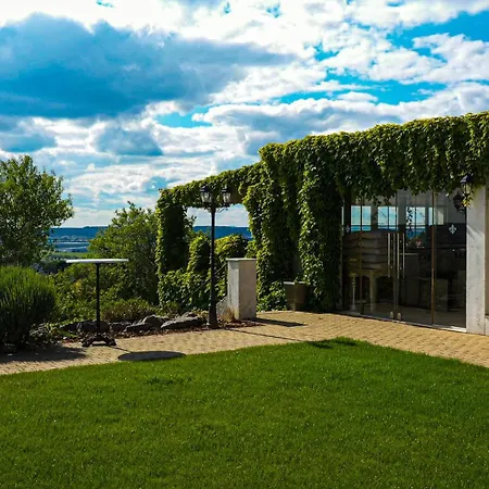 Golden Key, 4 Stars Superior