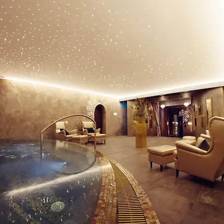 Hotell Golden Key, 4 Stars Superior Nitra