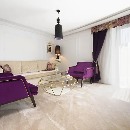 Golden Key, 4 Stars Superior Нитра